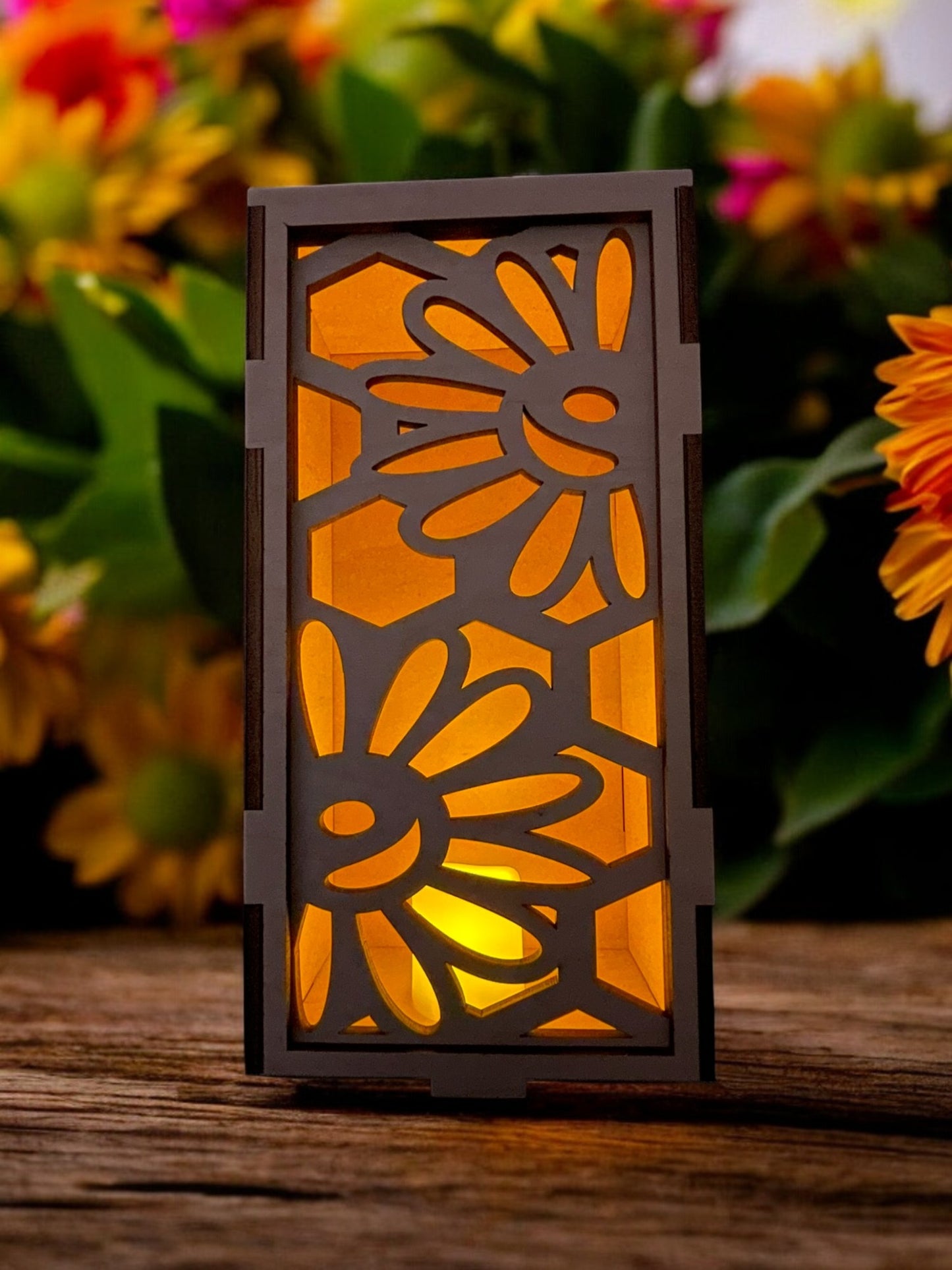 Honeycomb Flowers- Vertical Face