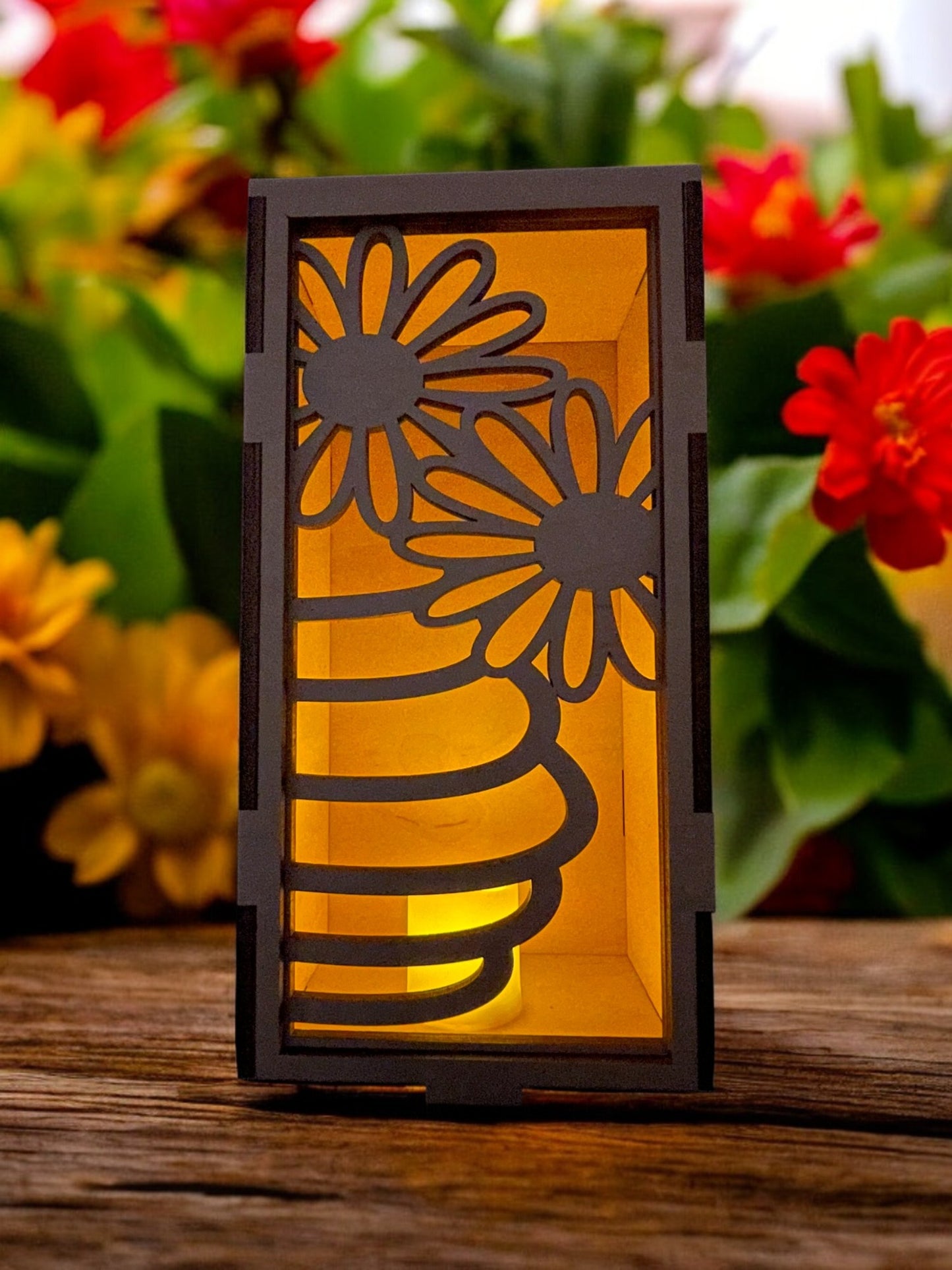 Spring Hive - Vertical Face