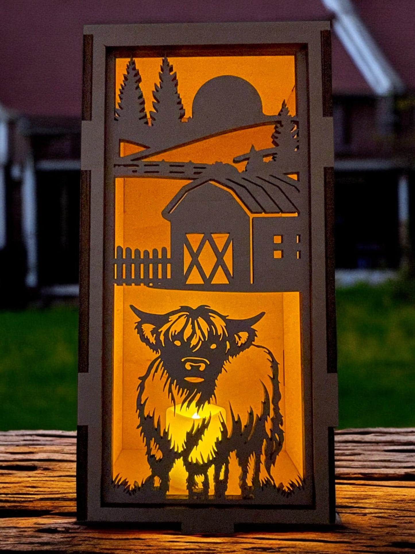 Highland Barn - Vertical Face