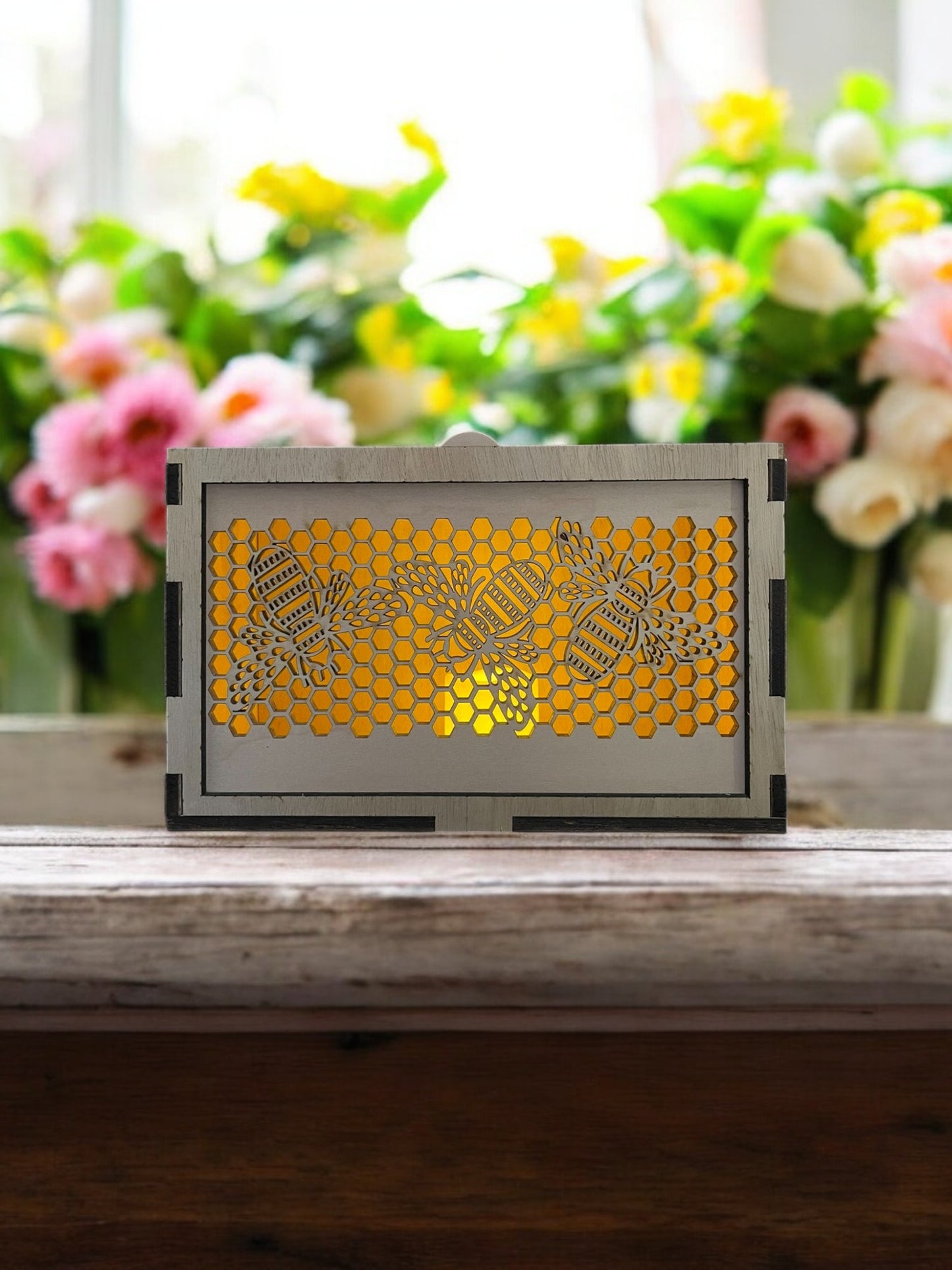 Honeybees - Horizontal Face