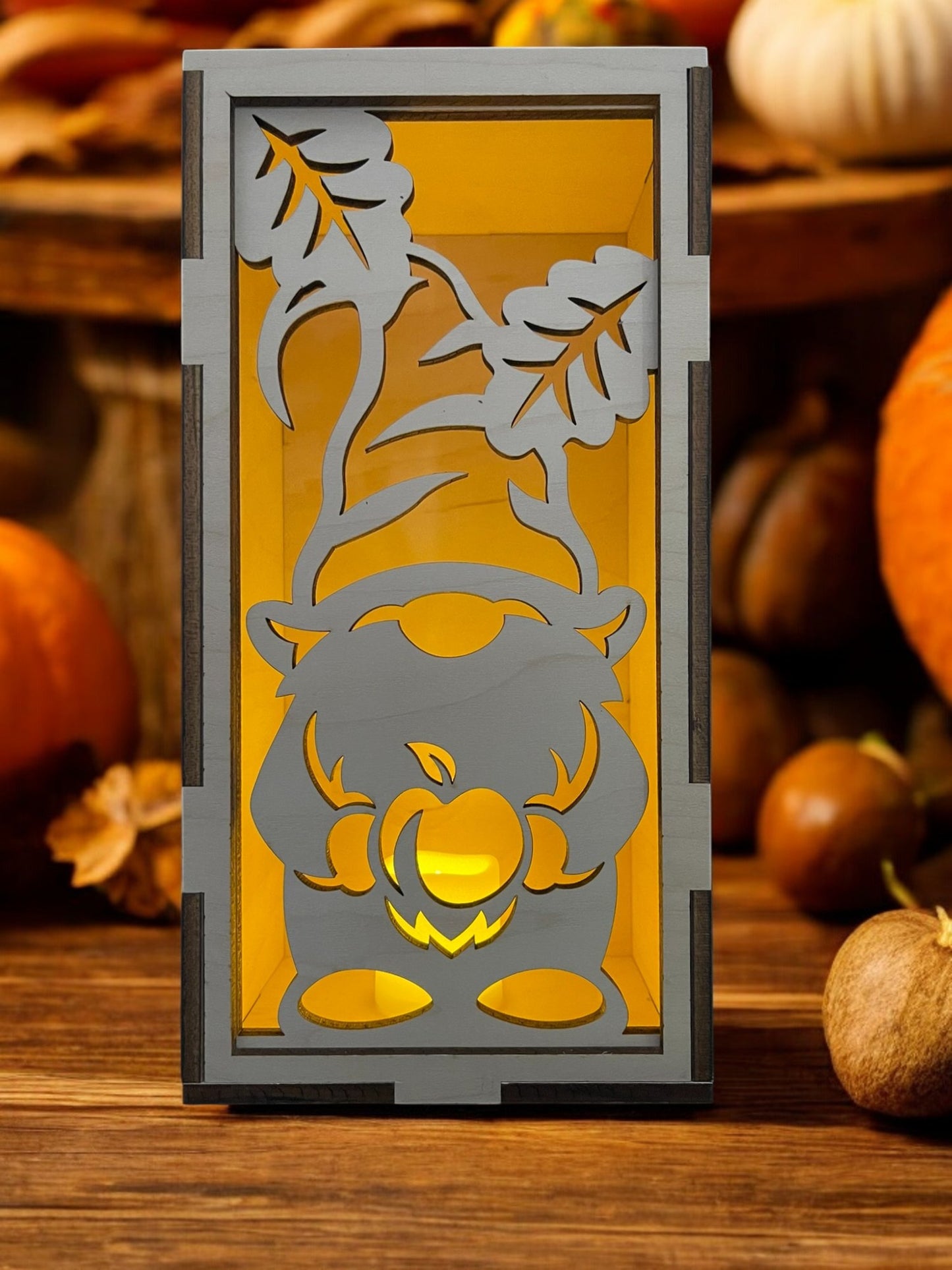 Fall Gnome - Vertical Face